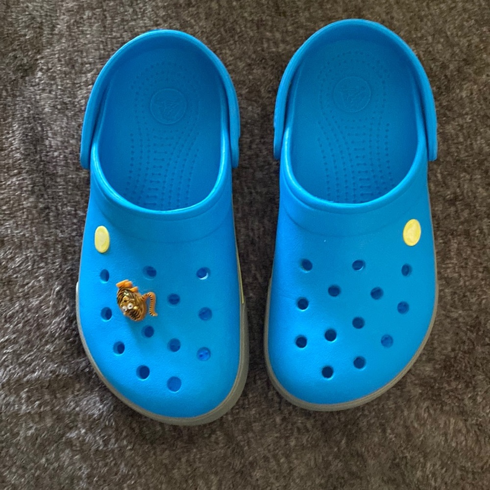 Crocs
